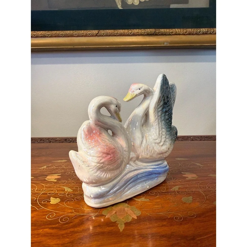 Vintage‎ Lusterware Swan Family Figurine